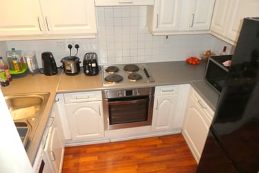 3 bed flat, Stretford Road, Hulme, Manchester, M154AY - Image 5