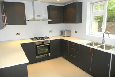 5 bed house, Austin Drive, Didsbury, Manchester, M206EB - Image 1