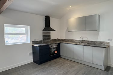 3 bed flat, Great Western Street, Moss Side, Manchester, M167PA - Image 2