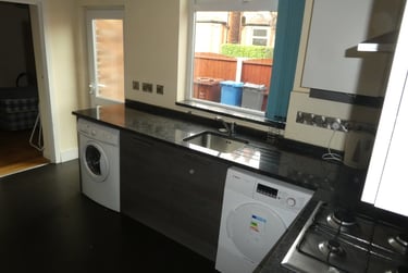 5 bed house, Craighall Avenue, Burnage, Manchester, M192BR - Image 2