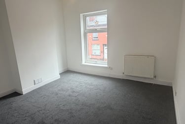 2 bed house, Azalea Avenue, Gorton, Manchester, M188PQ - Image 6
