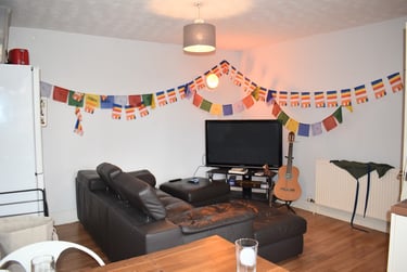 6 bed house, Heyscroft Road, Withington, Manchester, M204UZ - Image 1