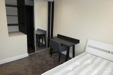 4 bed flat, Aspinall Street, Rusholme, Manchester, M145UD - Image 7