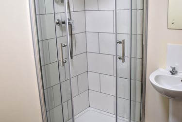 3 bed flat, Plymouth Grove, Longsight, Manchester, M130LX - Image 8