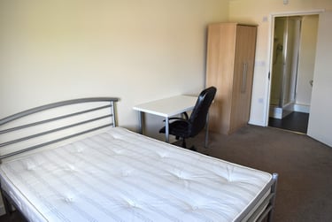 3 bed flat, Plymouth Grove, Longsight, Manchester, M130LX - Image 5