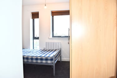 3 bed flat, Plymouth Grove, Longsight, Manchester, M130LX - Image 7