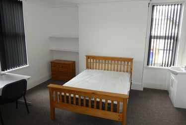 4 bed house, Longford Place, Longsight, Manchester, M145QF - Image 8