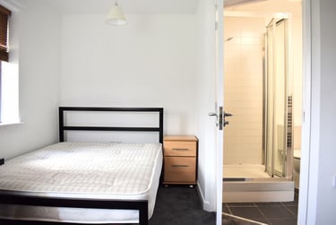 3 bed flat, Plymouth Grove, Longsight, Manchester, M130LX - Image 10