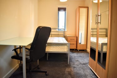 4 bed flat, Plymouth Grove, Longsight, Manchester, M130LX - Image 5