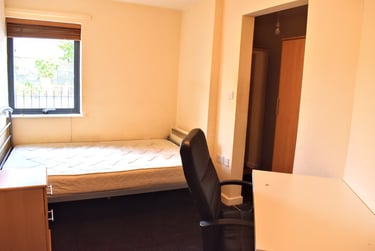 4 bed flat, Plymouth Grove, Longsight, Manchester, M130LX - Image 7