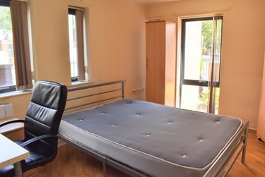 4 bed flat, Plymouth Grove, Longsight, Manchester, M130LX - Image 8