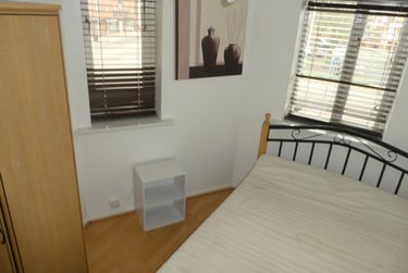 3 bed flat, Chorlton Road, Hulme, Manchester, M154AP - Image 7