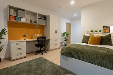 Premium Plus Ensuite - Image 1