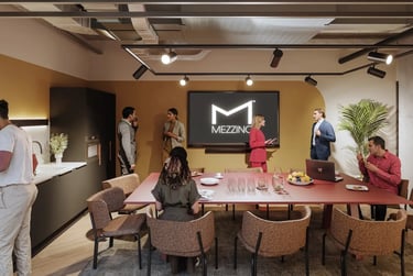 Deluxe Studio - Image 3