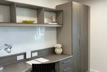 Superior En-suite at Friargate Court, 154 Market Street West, City Centre, Preston, PR12EU - Image 1