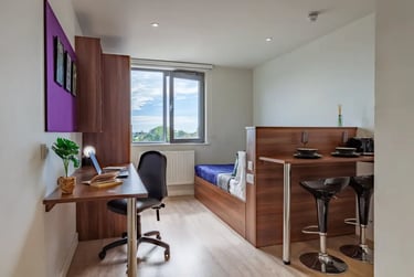 Standard Plus Studio at Central Studios, 1 The Grove, Ealing, London, W55BL - Image 1