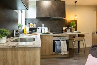 Corner Studio Plus - Image 1