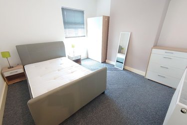2 bed house, Hinton St, Fairfield, Liverpool, L63AP - Image 1