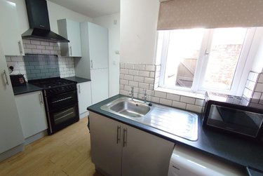 2 bed house, Grantham St, Kensington, Liverpool, L66BX - Image 4