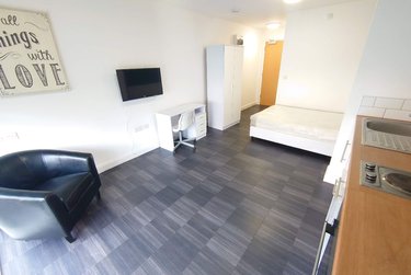 1 bed studio, 118-124 Edge Lane, Kensington, Liverpool, L75NH - Image 3