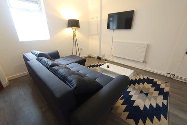 3 bed house, Roscoe Street, City Centre, Liverpool, L12SX - Image 1