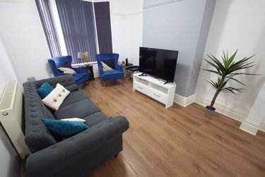 2 bed house, Albany Road, Low Hill, Liverpool, L78RG - Image 1