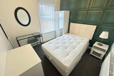 2 bed house, Teck Street, Low Hill, Liverpool, L78RR - Image 1