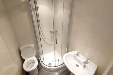 1 bed house, Bedroom 1, 80 Edinburgh Road, Kensington, Liverpool, L78RF - Image 5