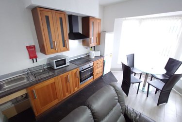 1 bed house, 83 Sheil Road, Kensington, Liverpool, L63AD - Image 2