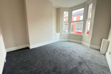 2 bed house, Romer Road, Kensington, Liverpool, L66DJ - Image 1