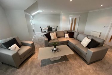 2 bed flat, High Moor Grange, Cookridge, Leeds, LS169HJ - Image 11