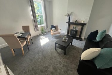 2 bed flat, 9 North Grange Road, Headingley, Leeds, LS62BR - Image 8