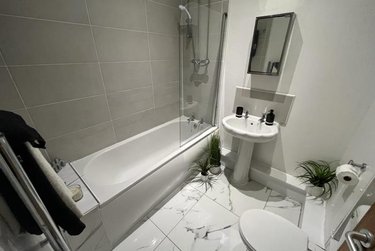 1 bed flat, Ridgeway House, Rampart Road, Leeds, LS62DZ - Image 4