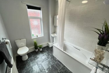 2 bed house, Glebe Avenue, Kirkstall, Leeds, LS53HN - Image 5