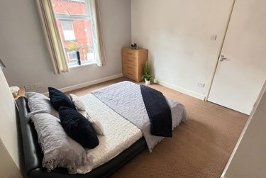 2 bed house, Glebe Avenue, Kirkstall, Leeds, LS53HN - Image 8