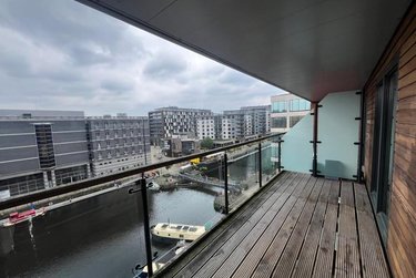 2 bed flat, Mackenzie House, Clarence Dock, Leeds, LS101PU - Image 13