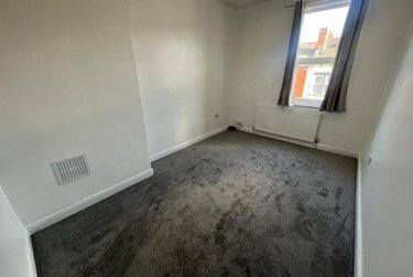 2 bed house, Longroyd Grove, Clarence Dock, Leeds, LS115HF - Image 3