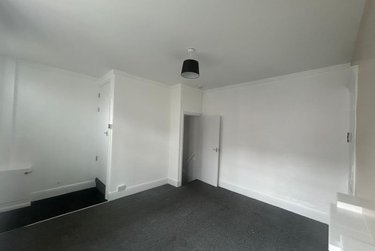 2 bed house, Longroyd Grove, Clarence Dock, Leeds, LS115HF - Image 3