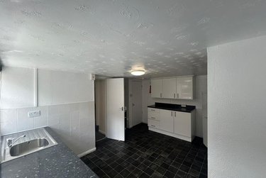 2 bed house, Longroyd Grove, Clarence Dock, Leeds, LS115HF - Image 4