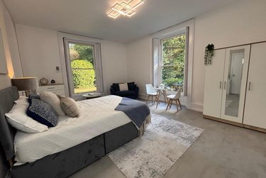 1 bed studio, Virginia House, Headingley, Leeds, LS62BR - Image 2