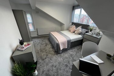 2 bed flat, Cardigan Road, Burley, Leeds, LS61LU - Image 4