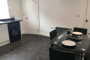 2 bed house, Kelsall Avenue, Hyde Park, Leeds, LS61RB - Image 6