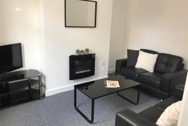 2 bed house, Kelsall Avenue, Hyde Park, Leeds, LS61RB - Image 7