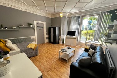 1 bed studio, Virginia House, Headingley, Leeds, LS62BR - Image 6