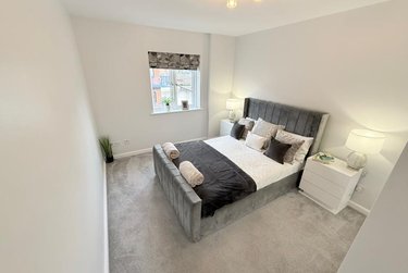 2 bed flat, Langton's Wharf, Clarence Dock, Leeds, LS27EF - Image 6