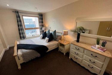 2 bed flat, Mackenzie House, Clarence Dock, Leeds, LS101PJ - Image 3