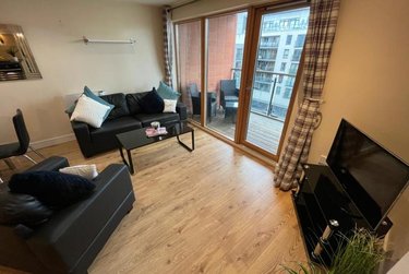 2 bed flat, Mackenzie House, Clarence Dock, Leeds, LS101PJ - Image 9