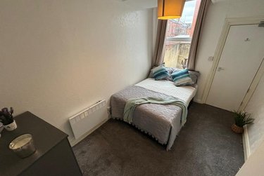 1 bed flat, 1 Norwood Terrace, Hyde Park, Leeds, LS61EA - Image 5