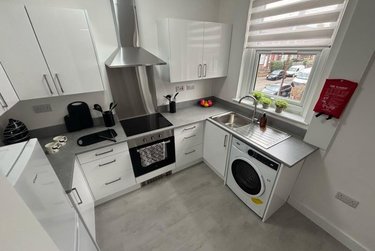 1 bed flat, Brentwood Grove, Armley, Leeds, LS122DB - Image 5