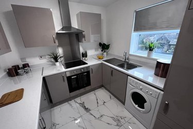 2 bed flat, The Cricketers, Kirkstall, Leeds, LS53RL - Image 2